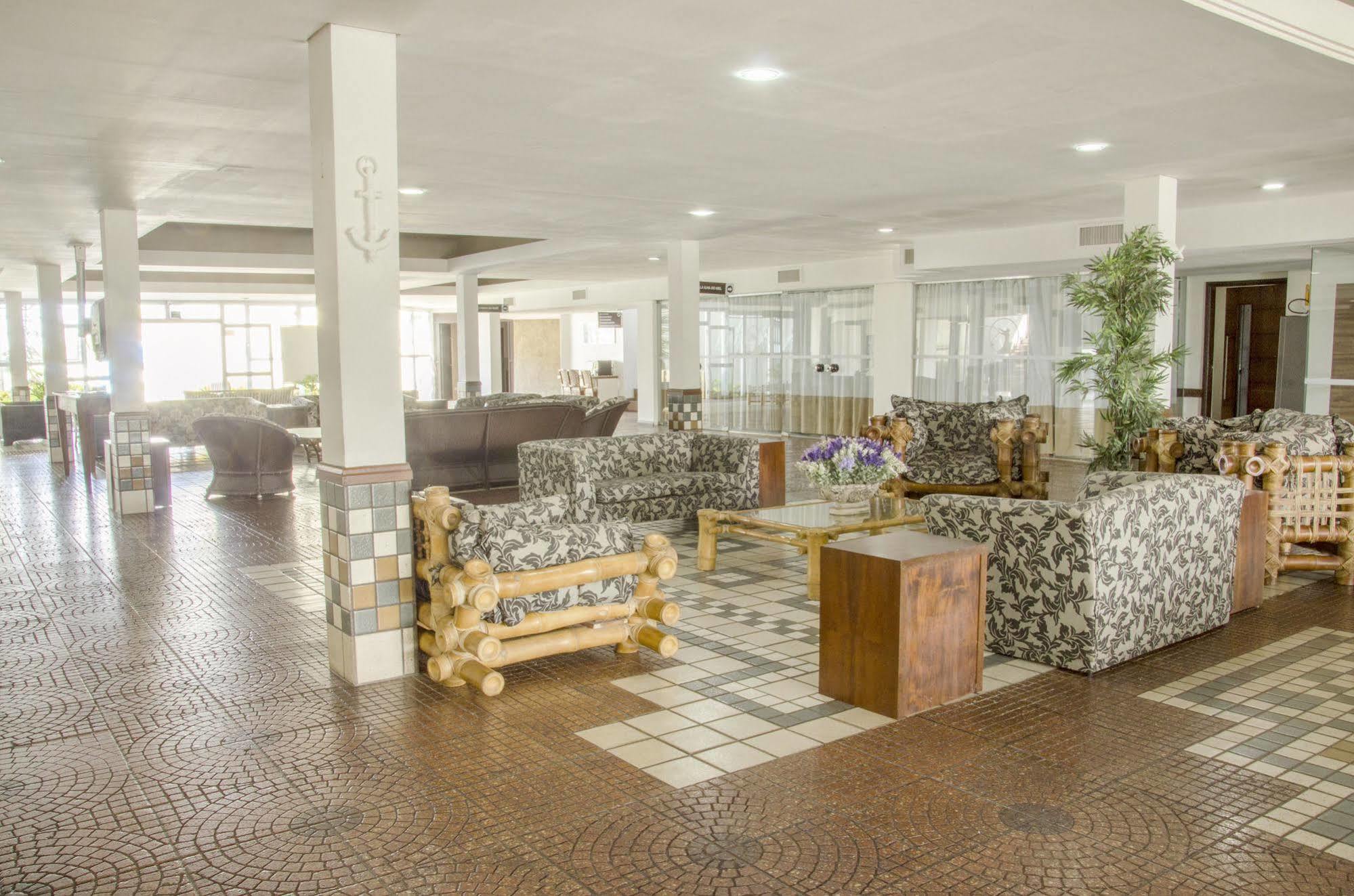 Camboa Hotel Paranaguá Extérieur photo